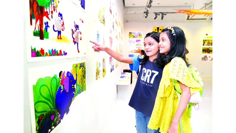 ইকড়ি-মিকড়ি : এ ওয়ার্ল্ড অব পিকচার্স বুক’ প্রদর্শনী উদ্বোধন ইকড়ি-মিকড়ি : এ ওয়ার্ল্ড অব পিকচার্স বুক’ প্রদর্শনী উদ্বোধন