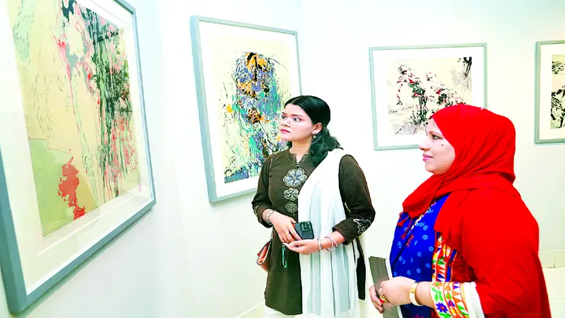 আলিয়ঁস ফ্রঁসেজে ‘টিম্বার টেইলস’ চিত্র প্রদর্শনীর উদ্বোধন আলিয়ঁস ফ্রঁসেজে ‘টিম্বার টেইলস’ চিত্র প্রদর্শনীর উদ্বোধন