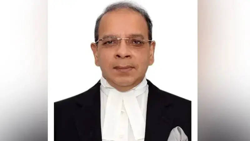 আমার কাঁধে অর্পিত দায়িত্ব পালন করে যাব আমার কাঁধে অর্পিত দায়িত্ব পালন করে যাব