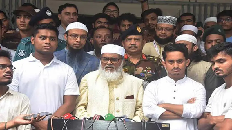 সাম্প্রদায়িক হামলায় জড়িতদের শাস্তি দেওয়া হবে সাম্প্রদায়িক হামলায় জড়িতদের শাস্তি দেওয়া হবে