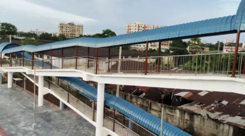 কোটি টাকার স্টেশনে থামে না ট্রেন, হয় শুধু টিকটক! কোটি টাকার স্টেশনে থামে না ট্রেন, হয় শুধু টিকটক!