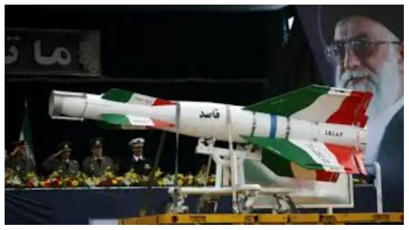 ইরান কী তবে পারমানবিক অস্ত্র তৈরির দ্বারপ্রান্তে? ইরান কী তবে পারমানবিক অস্ত্র তৈরির দ্বারপ্রান্তে?