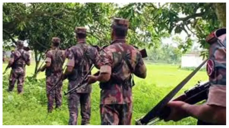 পুশ-ইন ঠেকাতে সীমান্তে কঠোর অবস্থান বিজিবির, শরীরের শেষ রক্তবিন্দু দিয়ে হলেও দেশকে রক্ষার প্রতিশ্রুতি পুশ-ইন ঠেকাতে সীমান্তে কঠোর অবস্থান বিজিবির, শরীরের শেষ রক্তবিন্দু দিয়ে হলেও দেশকে রক্ষার প্রতিশ্রুতি