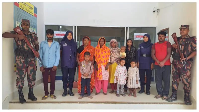 নালিতাবাড়ির পানিহাটা সীমান্তে বিএসএফের পুশ-ইন, চার শিশু-নারীসহ ১০ বাংলাদেশি আটক নালিতাবাড়ির পানিহাটা সীমান্তে বিএসএফের পুশ-ইন, চার শিশু-নারীসহ ১০ বাংলাদেশি আটক