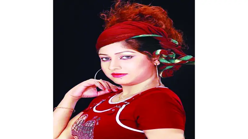 দুই গানে মুন দুই গানে মুন