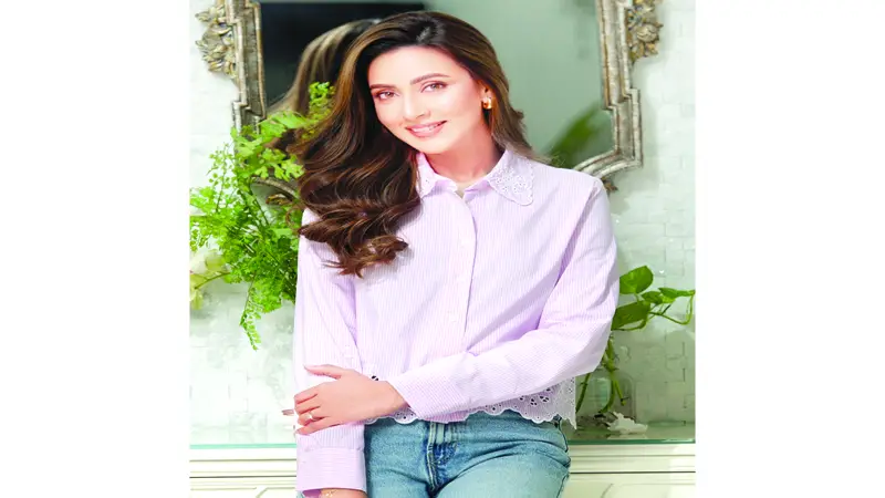 জন্মদিনেও কর্মব্যস্ত মিম জন্মদিনেও কর্মব্যস্ত মিম