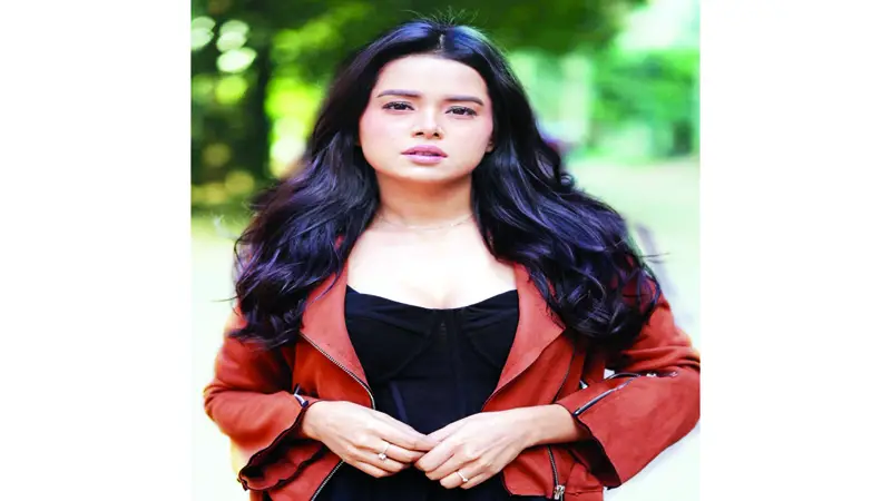 ‘মেকাপ’ সিনেমায় নায়িকা নিপা ‘মেকাপ’ সিনেমায় নায়িকা নিপা