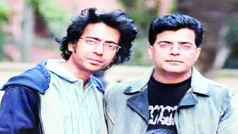 বাপ্পা মজুমদারের জন্মদিনে বড় ভাইয়ের শুভেচ্ছা বাপ্পা মজুমদারের জন্মদিনে বড় ভাইয়ের শুভেচ্ছা