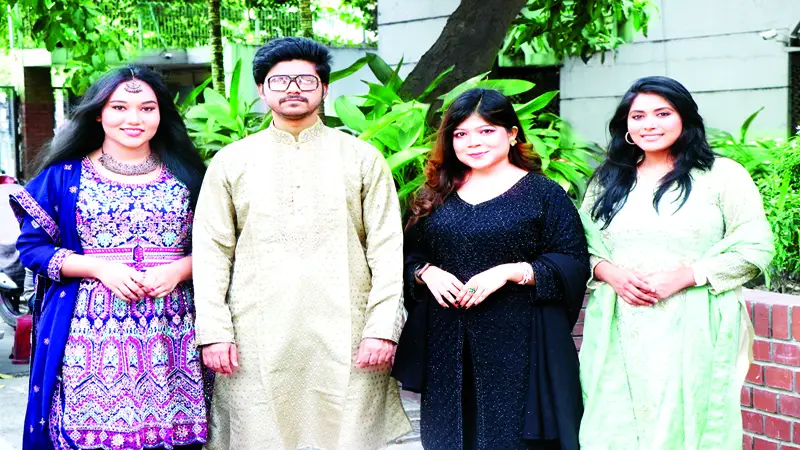 সেরাকণ্ঠের সেরা চার সেরাকণ্ঠের সেরা চার