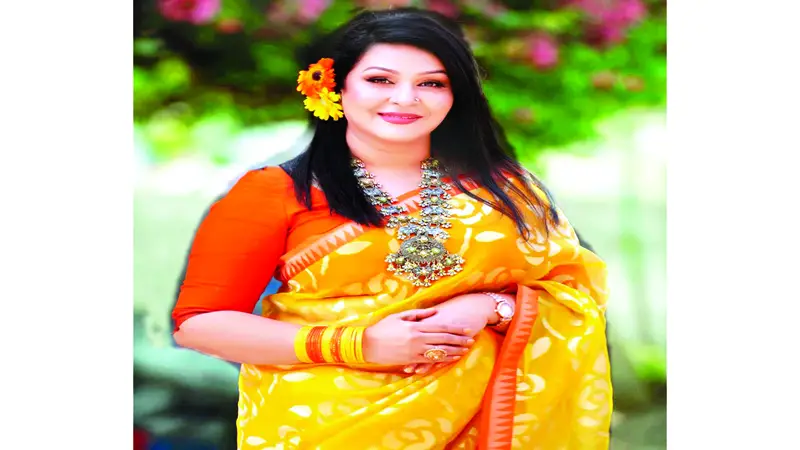 মুন্নীর প্লে-ব্যাকে সেঞ্চুরি মুন্নীর প্লে-ব্যাকে সেঞ্চুরি