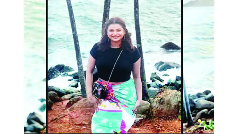 ভ্রমণ উদ্দীপনায় ব্যস্ত ফারিয়া ভ্রমণ উদ্দীপনায় ব্যস্ত ফারিয়া