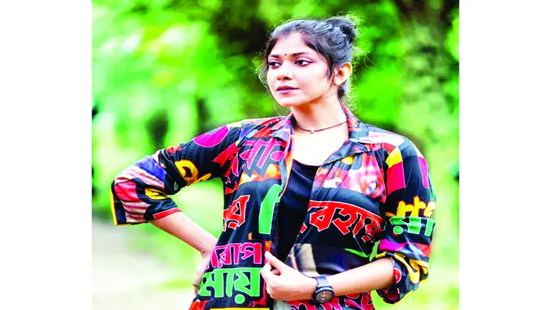 নতুন অভিজ্ঞতার মুখোমুখি তোরসা নতুন অভিজ্ঞতার মুখোমুখি তোরসা