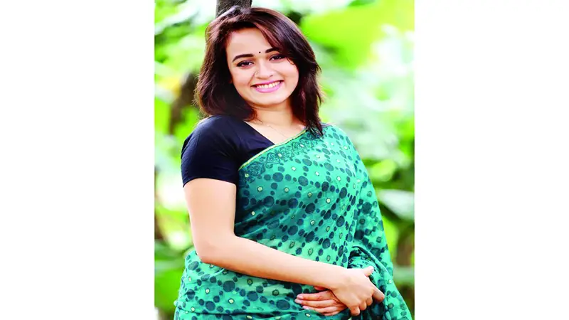 অহনা অভিনীত ‘প্রবাসীর স্ত্রী’ প্রকাশ অহনা অভিনীত ‘প্রবাসীর স্ত্রী’ প্রকাশ