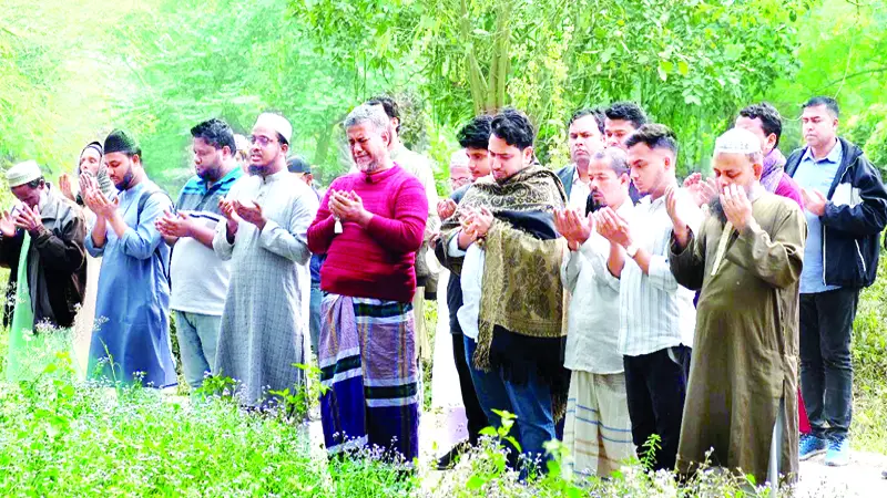 ফেব্রুয়ারির শুরুতেই শহীদ পরিবারকে আর্থিক সহায়তা দেওয়া শুরু হবে ফেব্রুয়ারির শুরুতেই শহীদ পরিবারকে আর্থিক সহায়তা দেওয়া শুরু হবে