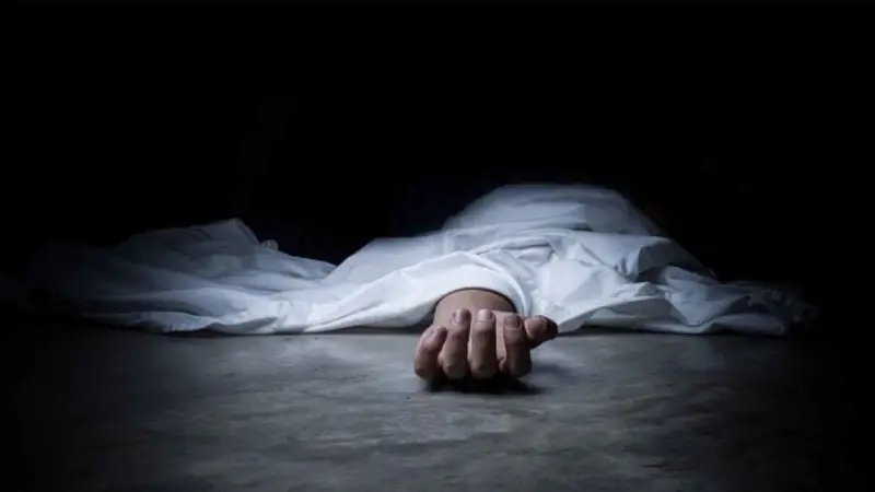 খুলনায় দুর্বৃত্তের গুলিতে একাধিক মামলার আলোচিত আসামি নিহত খুলনায় দুর্বৃত্তের গুলিতে একাধিক মামলার আলোচিত আসামি নিহত