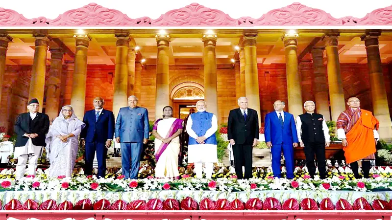 নরেন্দ্র মোদির শপথে শেখ হাসিনা বন্ধুত্বপূর্ণ সম্পর্কের সুদৃঢ় বার্তা নরেন্দ্র মোদির শপথে শেখ হাসিনা বন্ধুত্বপূর্ণ সম্পর্কের সুদৃঢ় বার্তা