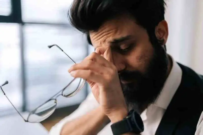 চোখে চশমার প্রয়োজন পড়েছে কিনা বুঝবেন যেভাবে