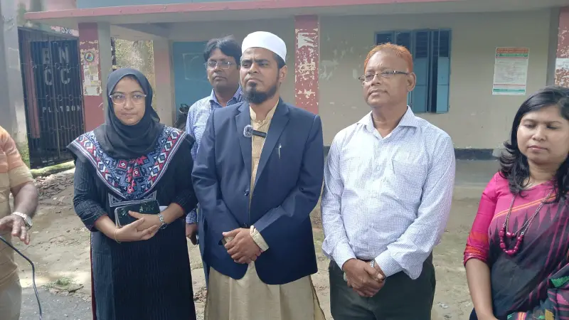 মুকসুদপুরে নকলমুক্ত ও শান্তিপূর্ণ পরিবেশে এইচএসসি পরীক্ষা চলছে: জেলা প্রশাসক মুকসুদপুরে নকলমুক্ত ও শান্তিপূর্ণ পরিবেশে এইচএসসি পরীক্ষা চলছে: জেলা প্রশাসক