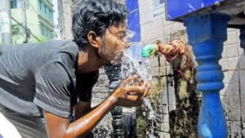 সারাদেশে তীব্র হচ্ছে তাপপ্রবাহ, যে তিন দিন থাকতে হবে সতর্ক সারাদেশে তীব্র হচ্ছে তাপপ্রবাহ, যে তিন দিন থাকতে হবে সতর্ক