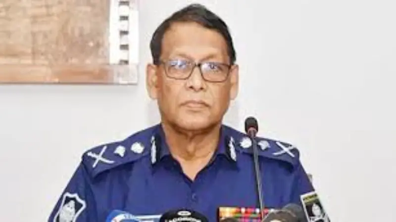 ঈদুল আজহা উৎসবমুখর পরিবেশে উদযাপনের লক্ষ্যে আন্তরিকভাবে কাজ করতে আহ্বান আইজিপির ঈদুল আজহা উৎসবমুখর পরিবেশে উদযাপনের লক্ষ্যে আন্তরিকভাবে কাজ করতে আহ্বান আইজিপির