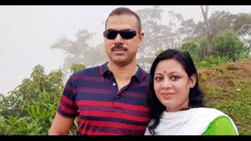 জামিন পেলেন আলোচিত ওসি প্রদীপের সাজাপ্রাপ্ত স্ত্রী জামিন পেলেন আলোচিত ওসি প্রদীপের সাজাপ্রাপ্ত স্ত্রী