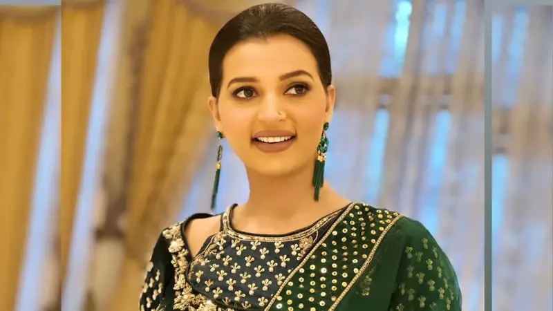 যে কারণে মিডিয়া ছেড়ে দিতে চান নায়িকা বর্ষা! যে কারণে মিডিয়া ছেড়ে দিতে চান নায়িকা বর্ষা!