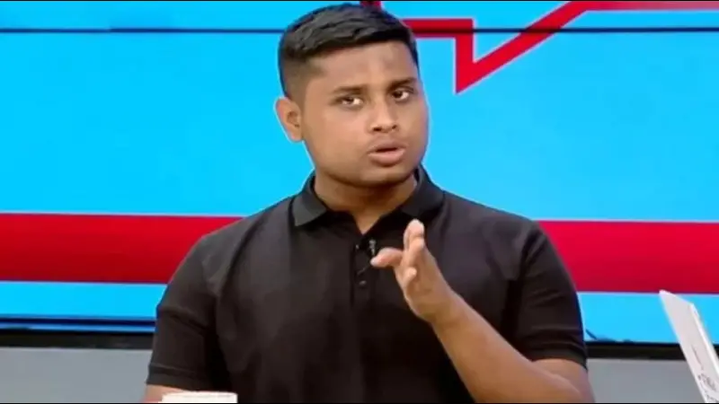 বোল্ড এন্ড লাউড স্ট্যান্ডের জন্য বিএনপিকে ধন্যবাদ জানালো হাসনাত বোল্ড এন্ড লাউড স্ট্যান্ডের জন্য বিএনপিকে ধন্যবাদ জানালো হাসনাত