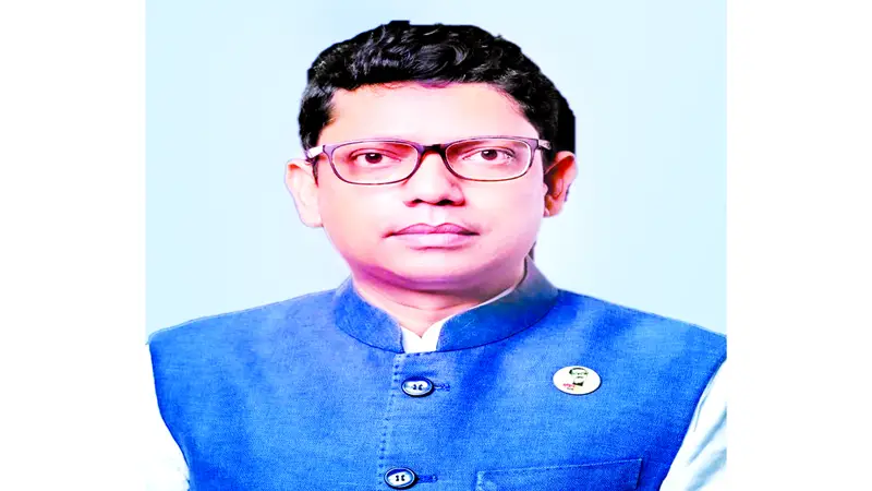হাজার কোটি টাকা লোপাট করেছেন পলক হাজার কোটি টাকা লোপাট করেছেন পলক
