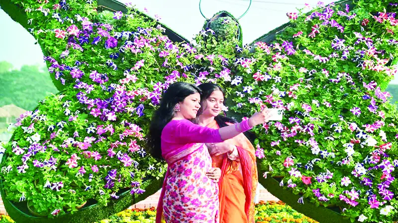 চট্টগ্রাম ডিসি পার্কে মাসব্যাপী ফুল উৎসব শুরু কাল চট্টগ্রাম ডিসি পার্কে মাসব্যাপী ফুল উৎসব শুরু কাল
