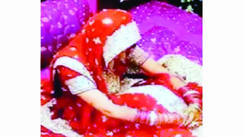 গরমে ভাঙল বিয়ে! গরমে ভাঙল বিয়ে!