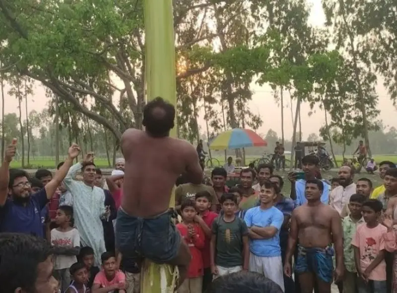ধরলা সেতুতে ঈদের মিলনমেলা, নদীপাড়ে উৎসবের ঢল ধরলা সেতুতে ঈদের মিলনমেলা, নদীপাড়ে উৎসবের ঢল