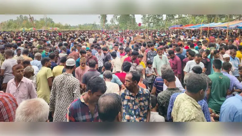 গোবিন্দগঞ্জে কোরবানির জন্য চাহিদার চেয়ে বেশি গবাদিপশু প্রস্তুত থাকলেও কেনাবেচা কম গোবিন্দগঞ্জে কোরবানির জন্য চাহিদার চেয়ে বেশি গবাদিপশু প্রস্তুত থাকলেও কেনাবেচা কম