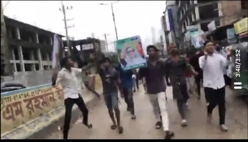 নোয়াখালীতে নিষিদ্ধ ছাত্রলীগের ঝটিকা মিছিল,আটক-৪ নোয়াখালীতে নিষিদ্ধ ছাত্রলীগের ঝটিকা মিছিল,আটক-৪