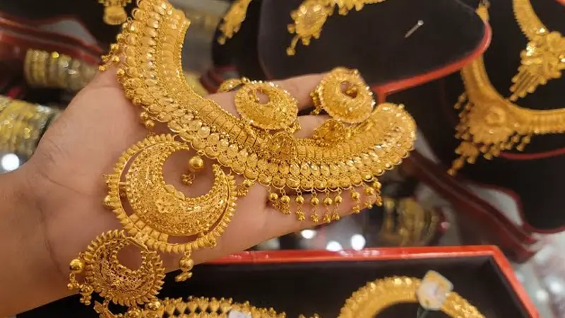 বিশ্বের বিভিন্ন দেশে আজকের সোনার দাম বিশ্বের বিভিন্ন দেশে আজকের সোনার দাম