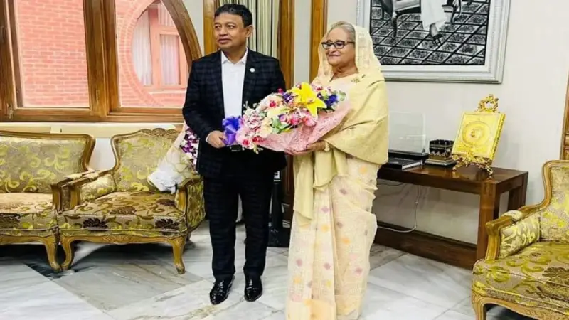 হাসিনাকে কোন দিন দেখেননি হারুন! গোপন স্থান থেকে আরও যা জানালেন হাসিনাকে কোন দিন দেখেননি হারুন! গোপন স্থান থেকে আরও যা জানালেন