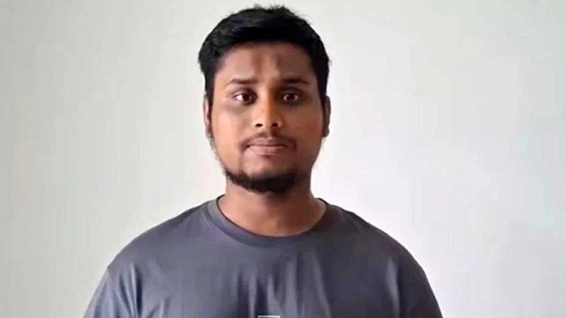 চুরি হলো সমন্বয়ক হাসনাত আব্দুল্লাহর মোবাইল চুরি হলো সমন্বয়ক হাসনাত আব্দুল্লাহর মোবাইল