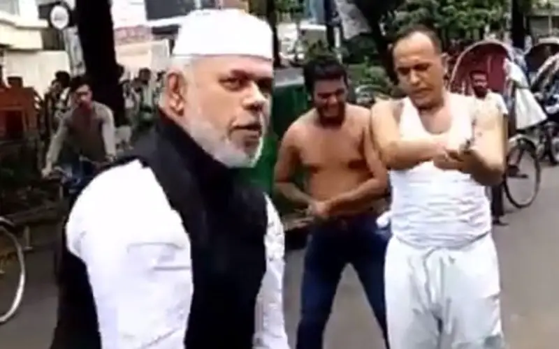 ‘হায় মুজিব হায় মুজিব’ বলে ভাইরাল হওয়া সেই আ.লীগ নেতা গ্রেপ্তার ‘হায় মুজিব হায় মুজিব’ বলে ভাইরাল হওয়া সেই আ.লীগ নেতা গ্রেপ্তার