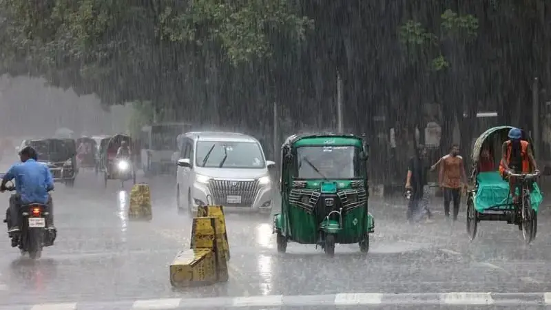 ঈদে বৃষ্টির শঙ্কা, তবে বড় দুর্যোগ নয়: স্বস্তি-ভোগান্তির সম্ভাবনা দুটোই ঈদে বৃষ্টির শঙ্কা, তবে বড় দুর্যোগ নয়: স্বস্তি-ভোগান্তির সম্ভাবনা দুটোই