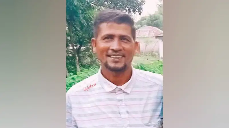 জাম পাড়তে গিয়ে বিদ্যুৎস্পৃষ্টে হয়ে মৃত্যু জাম পাড়তে গিয়ে বিদ্যুৎস্পৃষ্টে হয়ে মৃত্যু