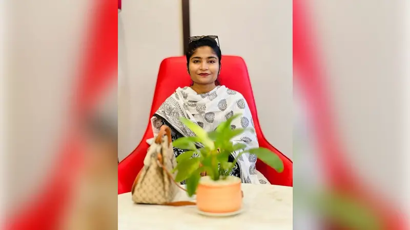 পথশিশু: সমাজের উপেক্ষিত আকাশের তারা পথশিশু: সমাজের উপেক্ষিত আকাশের তারা