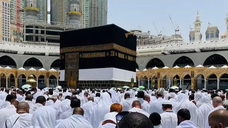 হজ পালনকারী হাজির সংখ্যা সাড়ে ষোল লাখের অধিক হজ পালনকারী হাজির সংখ্যা সাড়ে ষোল লাখের অধিক