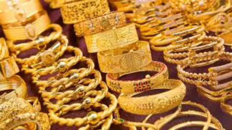 দেশে আবারও বাড়ল সোনার দাম