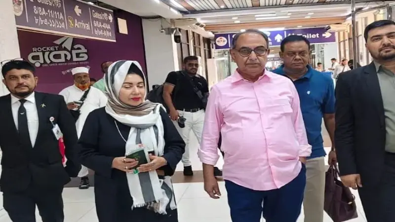 চিকিৎসার জন্য সস্ত্রীক সিঙ্গাপুর গেলেন মির্জা আব্বাস চিকিৎসার জন্য সস্ত্রীক সিঙ্গাপুর গেলেন মির্জা আব্বাস