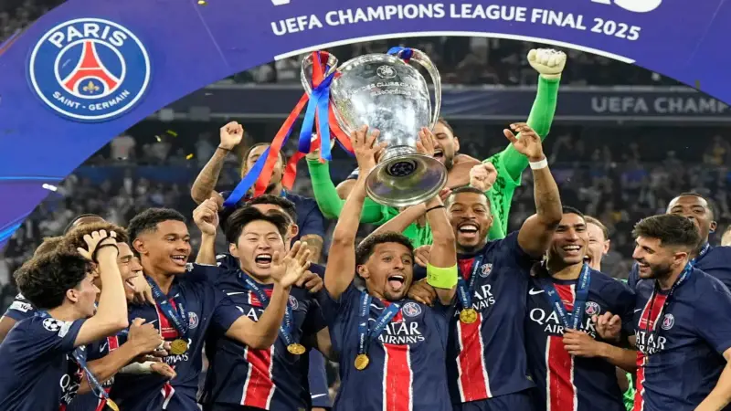 ইতিহাস গড়ল PSG: চ্যাম্পিয়ন্স লিগ ফাইনালে ইন্টারকে ৫-০ বিধ্বস্ত ইতিহাস গড়ল PSG: চ্যাম্পিয়ন্স লিগ ফাইনালে ইন্টারকে ৫-০ বিধ্বস্ত