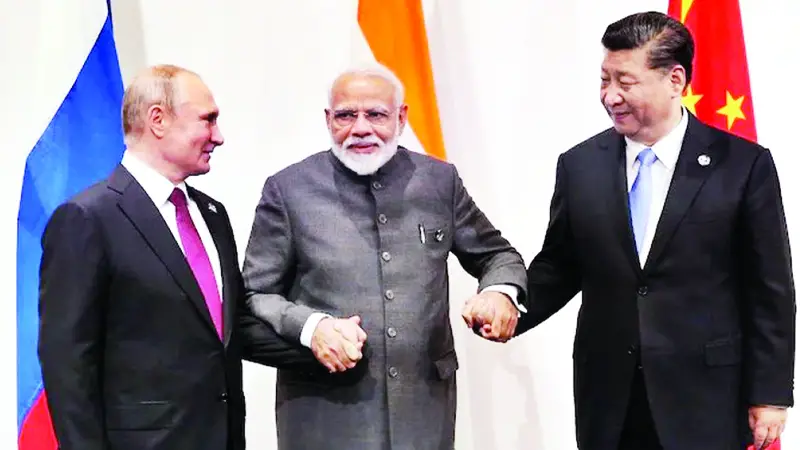 চাঁদে পরমাণু বিদ্যুৎকেন্দ্র গড়ছে রাশিয়া-চীন, আগ্রহী ভারত চাঁদে পরমাণু বিদ্যুৎকেন্দ্র গড়ছে রাশিয়া-চীন, আগ্রহী ভারত