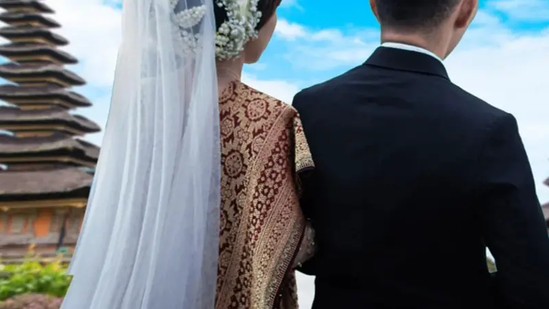 ইন্দোনেশিয়াতে ‘অস্থায়ী বিয়ের’ সুযোগে আমোদ-ফুর্তিতে সৌদিসহ আরব পর্যটকরা ইন্দোনেশিয়াতে ‘অস্থায়ী বিয়ের’ সুযোগে আমোদ-ফুর্তিতে সৌদিসহ আরব পর্যটকরা