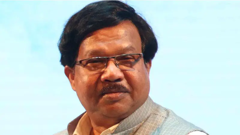 শিল্পকলা একাডেমীর মহাপরিচালক লিয়াকত আলী লাকীর পদত্যাগ শিল্পকলা একাডেমীর মহাপরিচালক লিয়াকত আলী লাকীর পদত্যাগ
