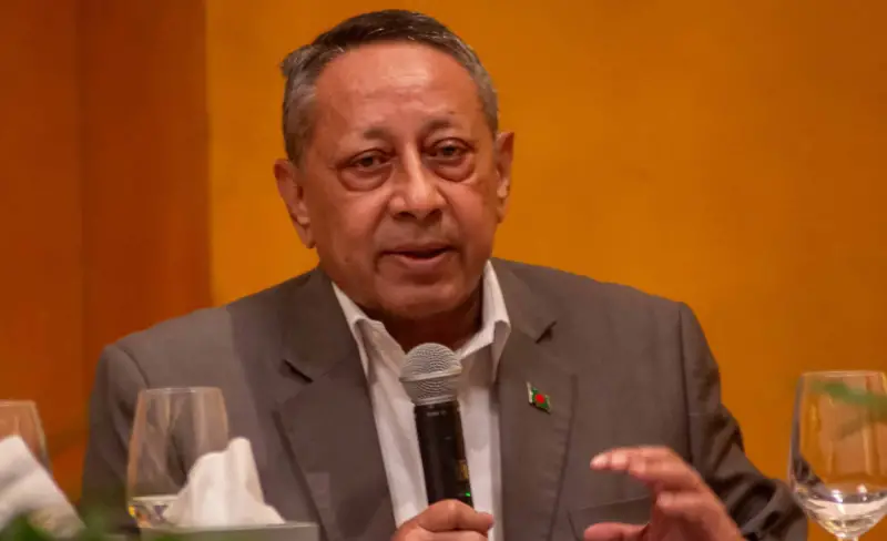 ভারত-পাকিস্তান যুদ্ধ হলে বাংলাদেশের অর্থনীতিতে প্রভাব পড়বে: মেজর শাহিদুল হক ভারত-পাকিস্তান যুদ্ধ হলে বাংলাদেশের অর্থনীতিতে প্রভাব পড়বে: মেজর শাহিদুল হক