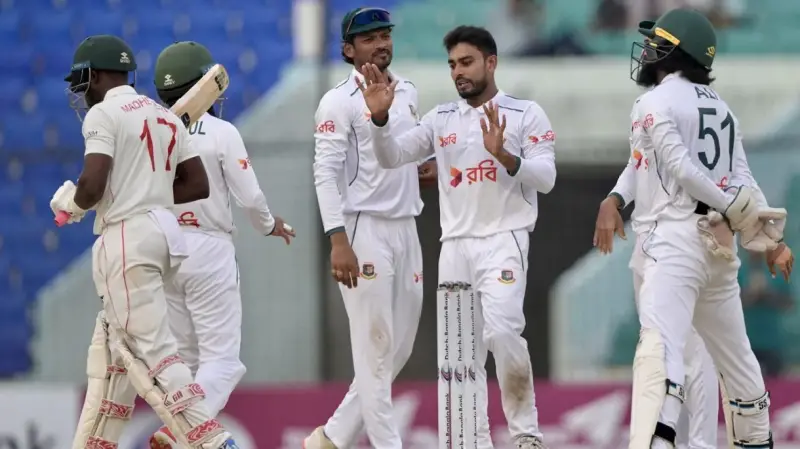 মিরাজের ইতিহাস গড়া দিনে জিম্বাবুয়ে গুঁড়িয়ে গেল মিরাজের ইতিহাস গড়া দিনে জিম্বাবুয়ে গুঁড়িয়ে গেল