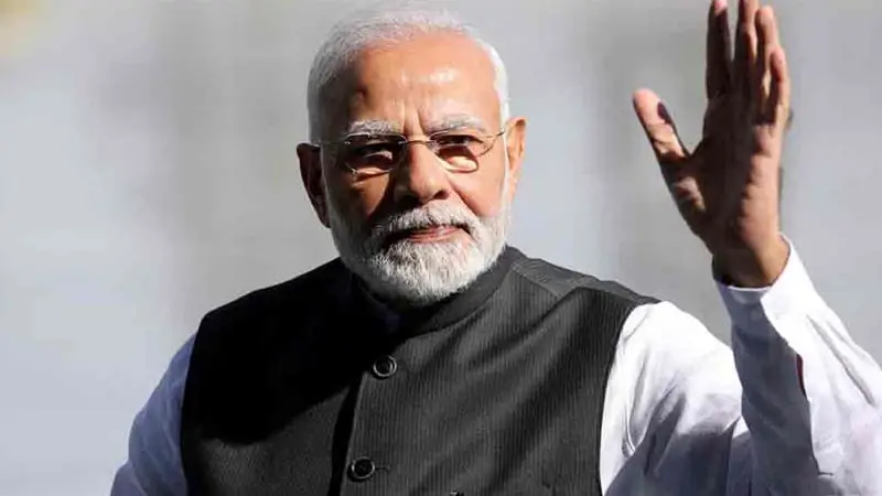 ক্ষমতায় বসেই বিদেশ সফরে মোদি